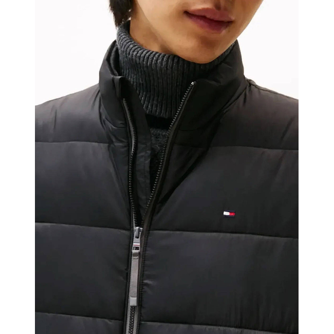 Product TOMMY HILFIGER MID WEIGHT VEST base image