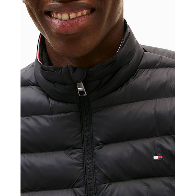 Product TOMMY HILFIGER CORE PACKABLE RECYCLED JACKET base image