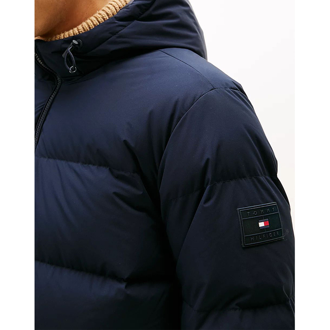 Product TOMMY HILFIGER DOWN HOODED PUFFER JKT base image