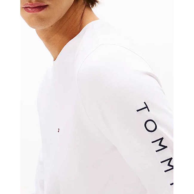 Product TOMMY HILFIGER TOMMY LOGO LONG SLEEVE TEE base image