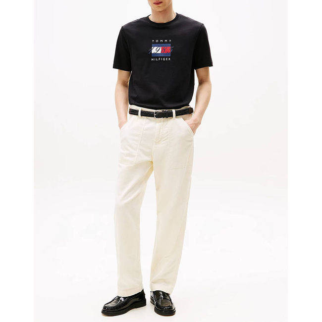 Product TOMMY HILFIGER LINEAR FLAG GRAPHIC TEE base image