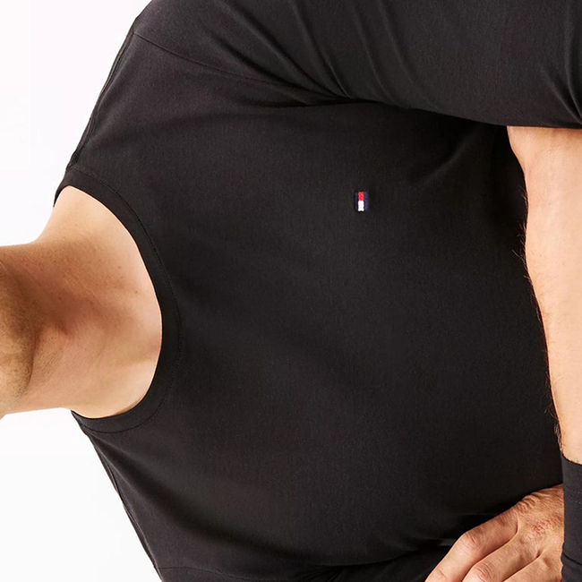 Product TOMMY HILFIGER STRETCH SLIM FIT LONG SLEEVE TEE base image