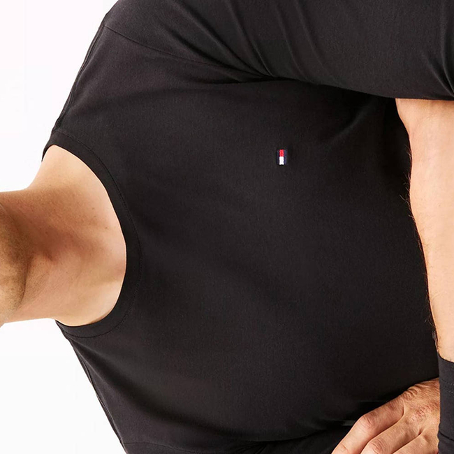 Product TOMMY HILFIGER STRETCH SLIM FIT LONG SLEEVE TEE base image