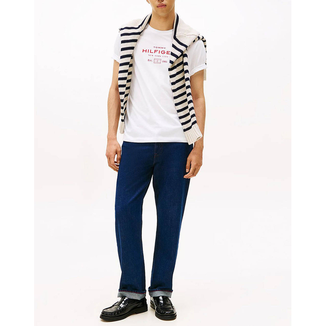 Product TOMMY HILFIGER HILFIGER STACK GRAPHIC TEE base image