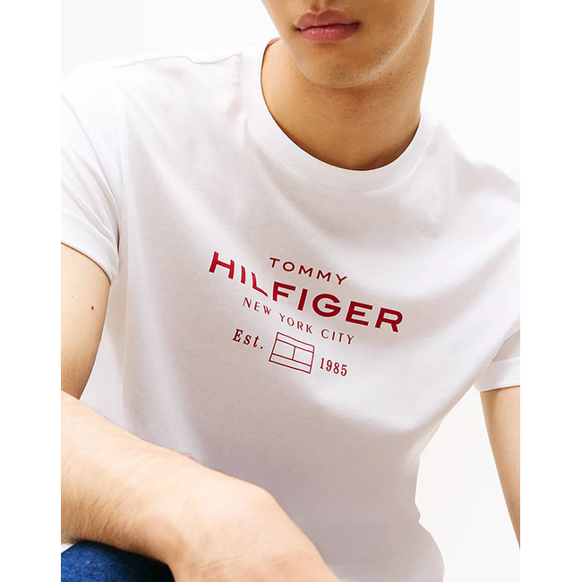 Product TOMMY HILFIGER HILFIGER STACK GRAPHIC TEE base image