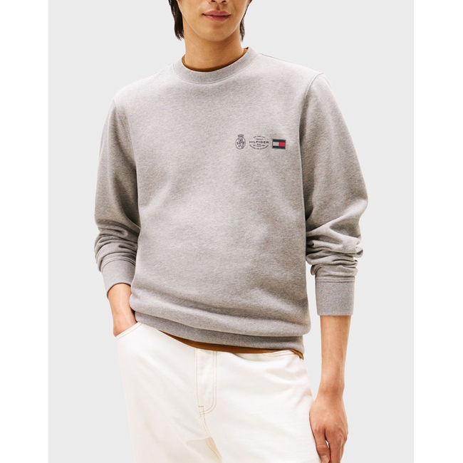Product TOMMY HILFIGER SMALL CREST OUTLINE CREW NECK base image