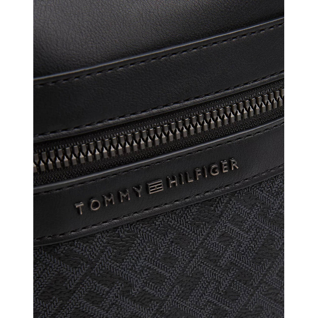 Product TOMMY HILFIGER TH MONOGRAM MINI REPORTER (Dimensions: 20 x 6 x 15cm.) base image