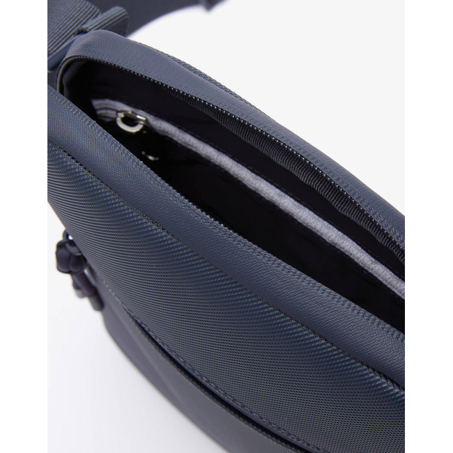 Product LACOSTE ΤΣΑΝΤΑ M FLAT CROSSOVER BAG(Διαστάσεις: 20 x 25.5 x 3 εκ.) base image