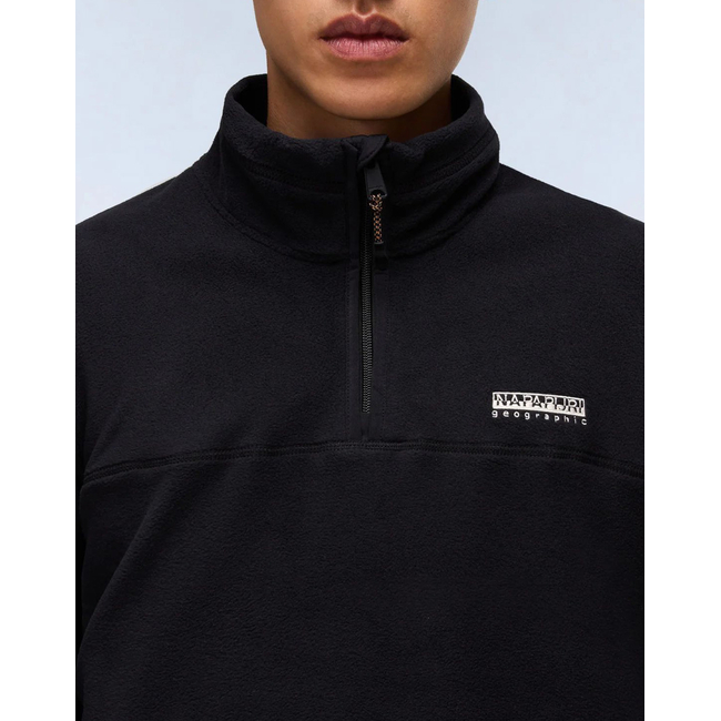 Product NAPAPIJRI T-DERGANA HZ base image