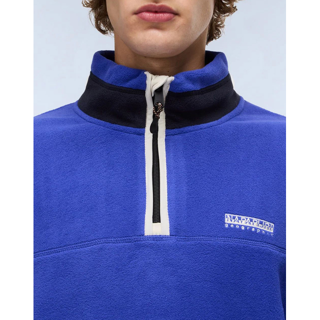 Product NAPAPIJRI T-DERGANA HZ base image