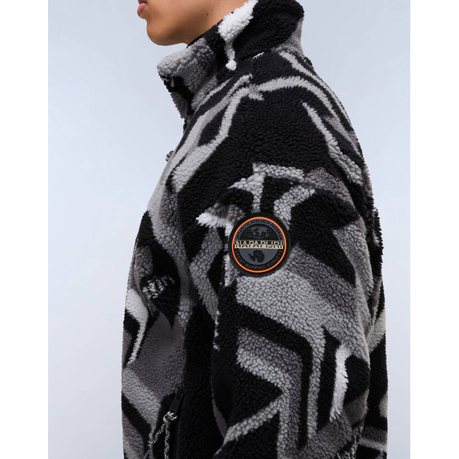Product NAPAPIJRI T-FIEMME AOP base image