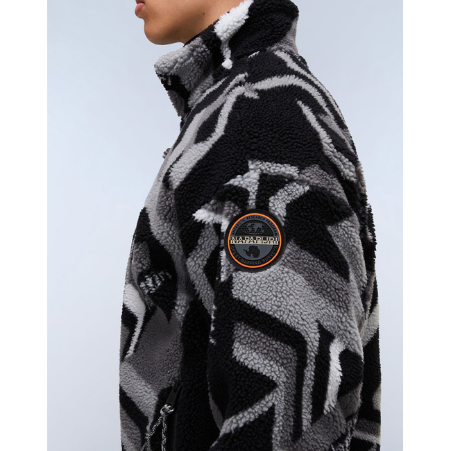 Product NAPAPIJRI T-FIEMME AOP base image