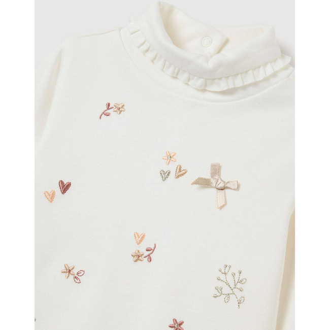 Product OVS TURTLE NECK W/EMBRO base image
