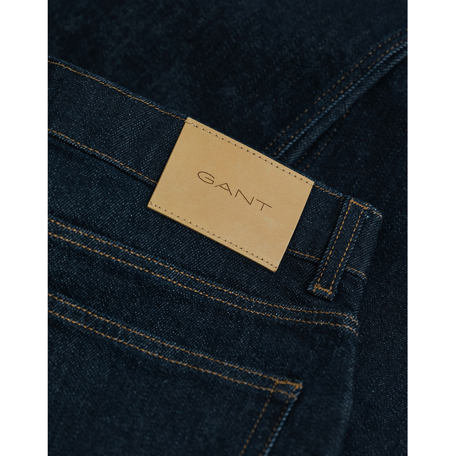 Product GANT ΠΑΝΤΕΛΟΝΙ STRAIGHT FIT JEANS base image