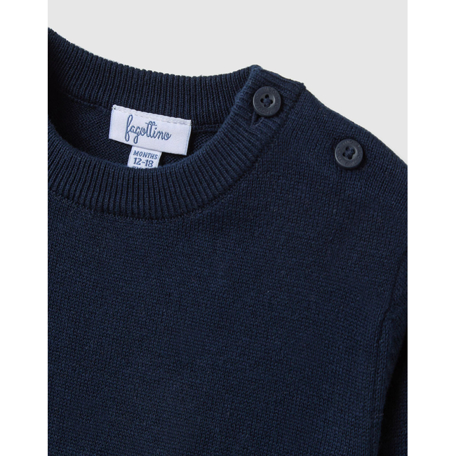Product OVS ROUNDNECK JUMPER SOLID base image